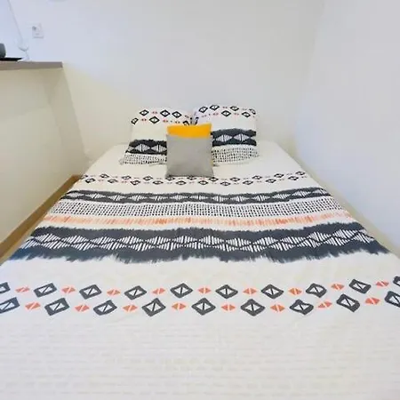 Bascule Rive Droite - Wifi - 2 Guests Daire *